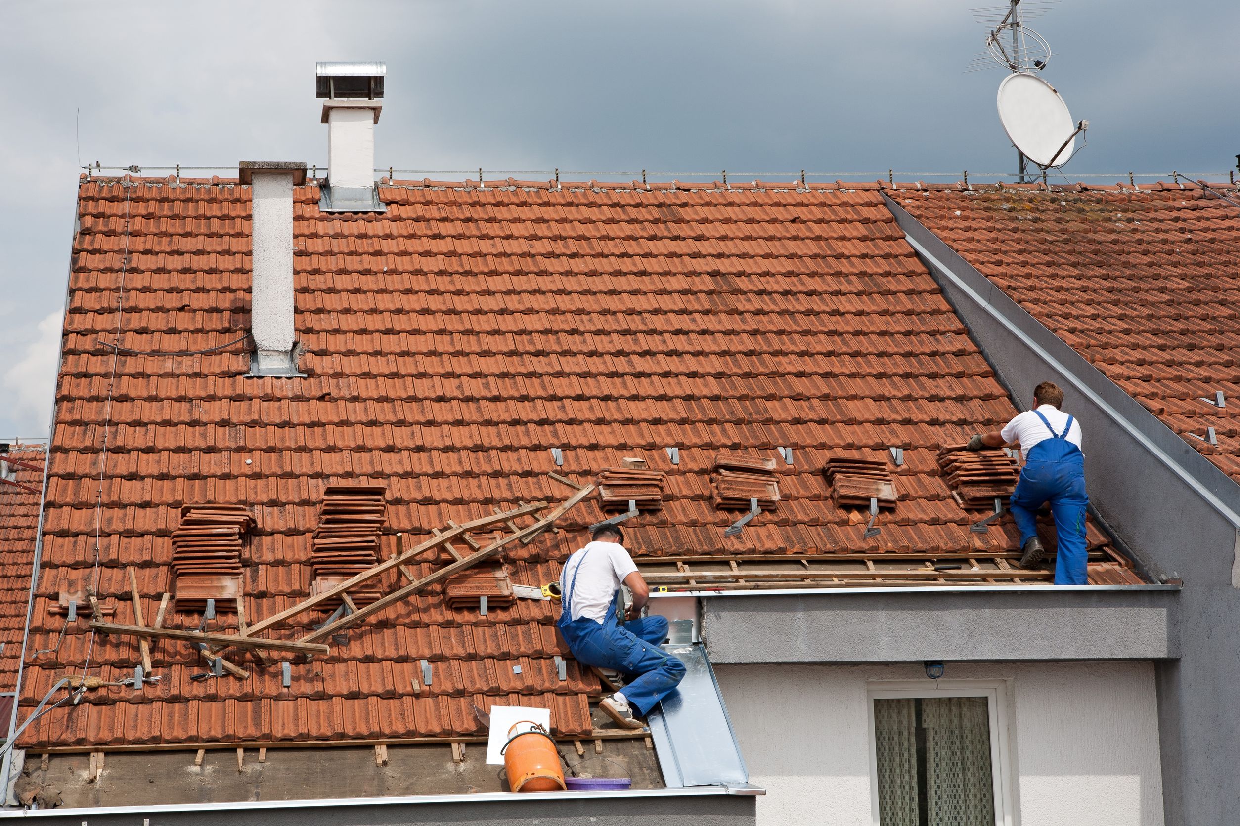 Basic Factors In Installing Roof Snow Guards On Slate Roofs