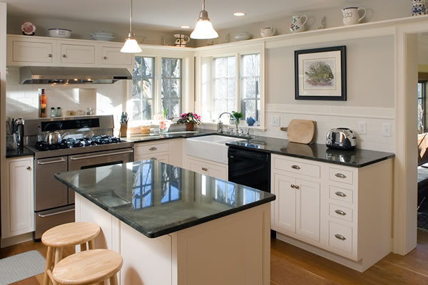 Kitchen Shaker Cabinets Are A Great Addition To A Remodeling Job