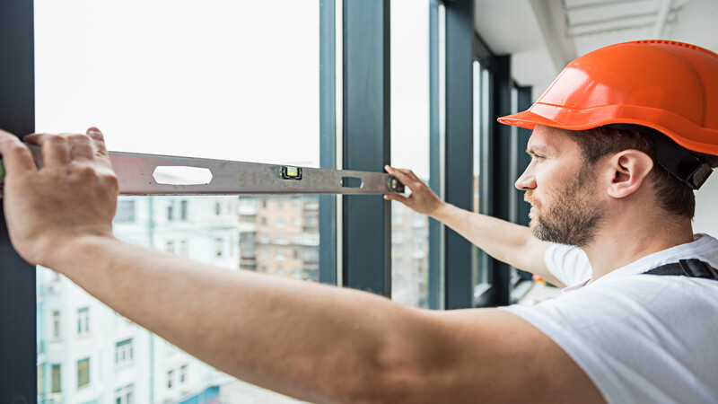 Why Cape Coral Homeowners Compare Hurricane Shutter Options