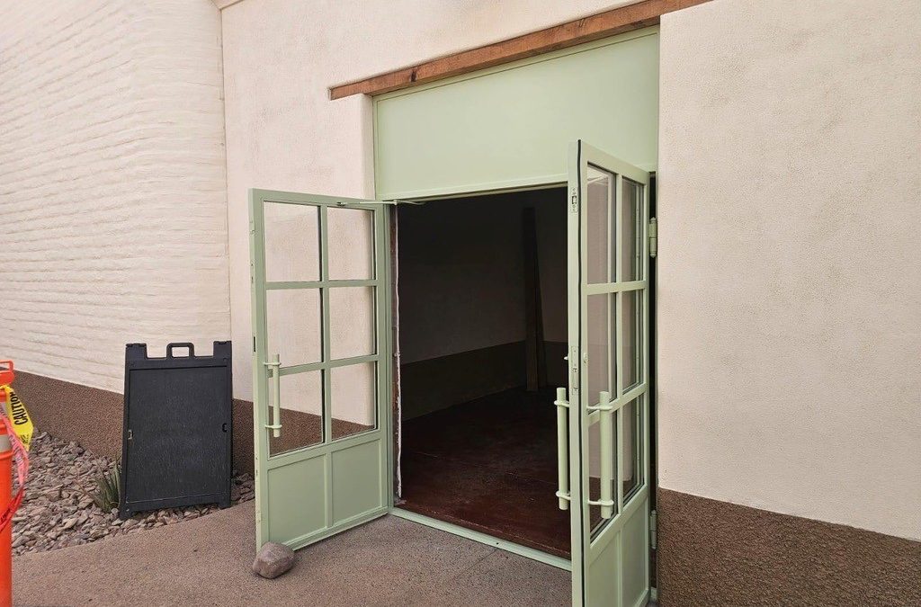 How Do Porch Depth and Shade Affect Front Door Design Choices?